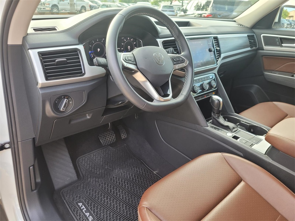 used 2022 Volkswagen Atlas car, priced at $25,640