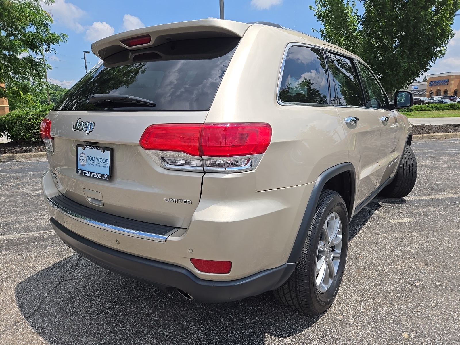 used 2014 Jeep Grand Cherokee car, priced at $11,500