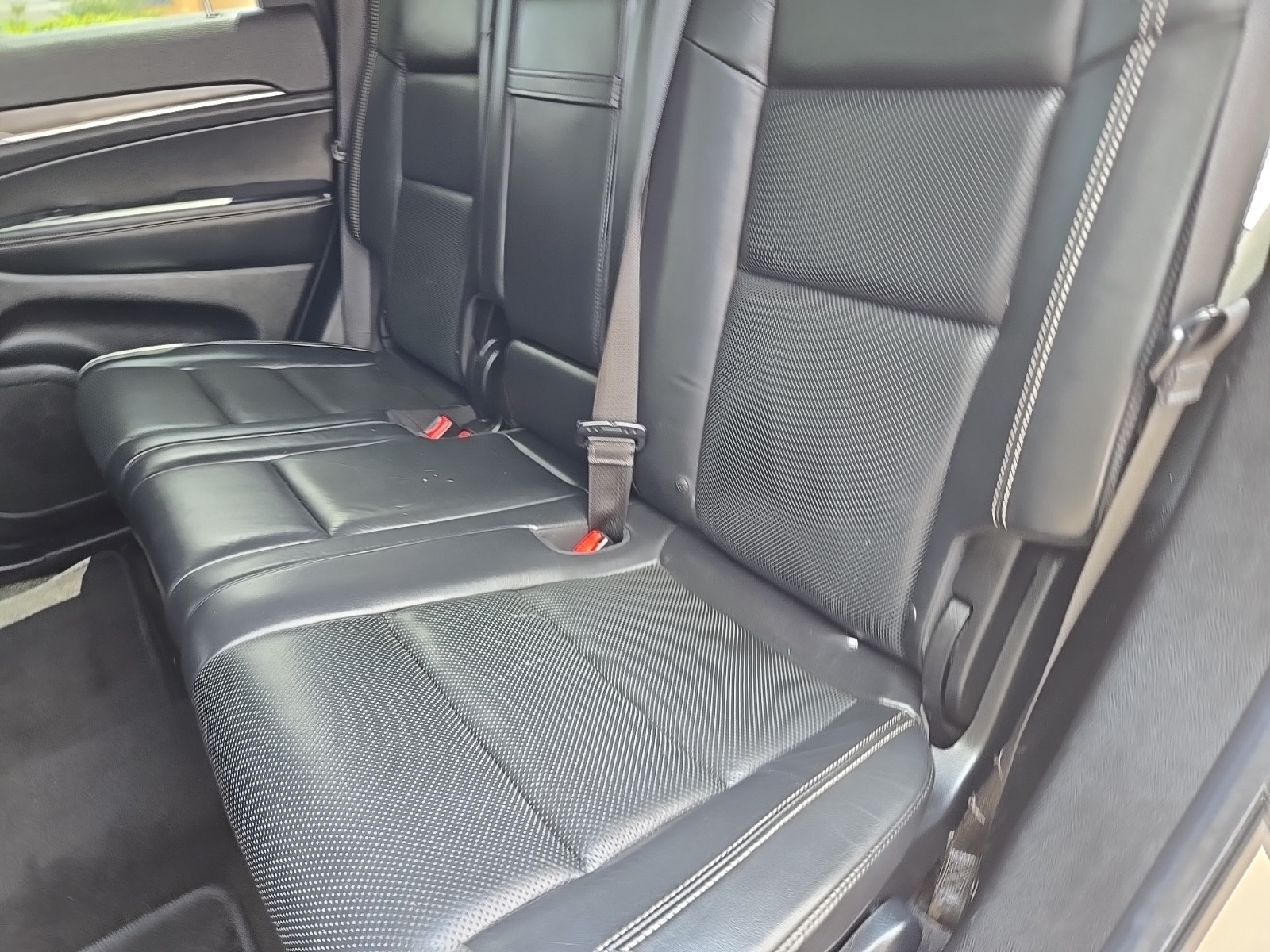 used 2014 Jeep Grand Cherokee car, priced at $11,500
