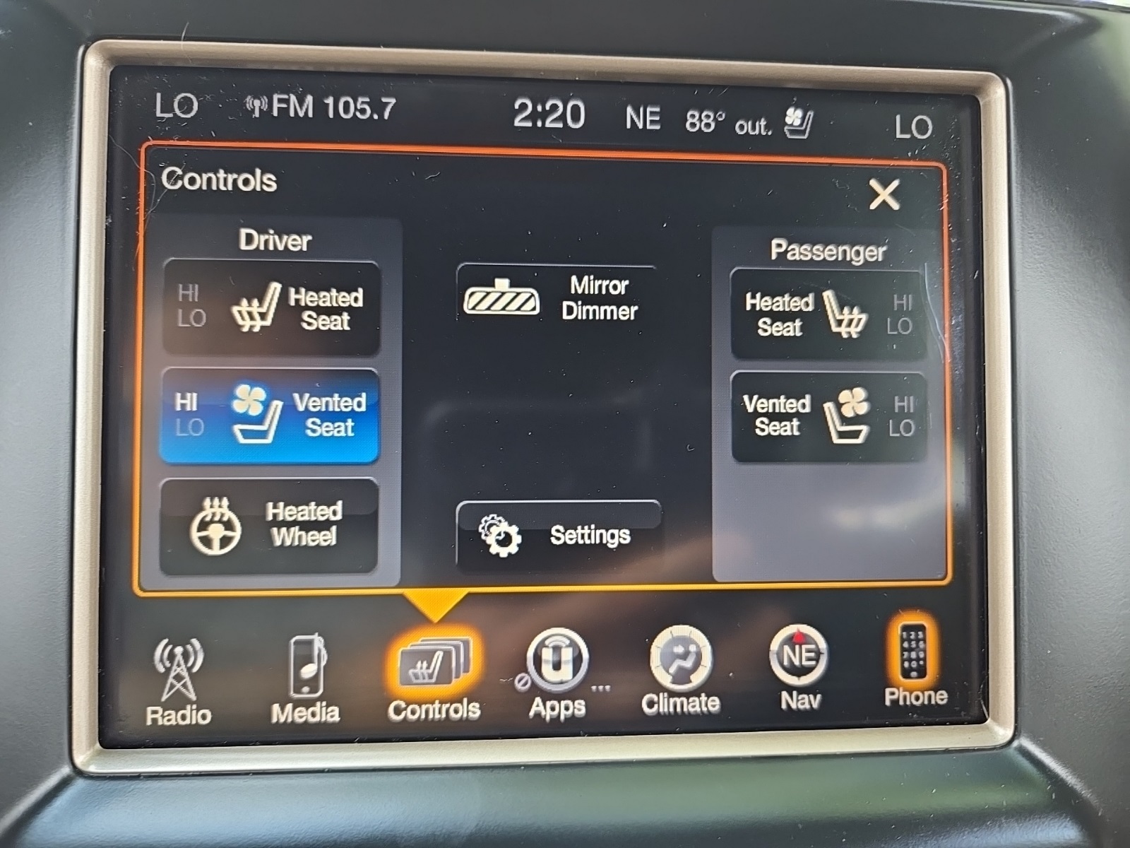 used 2014 Jeep Grand Cherokee car, priced at $11,500