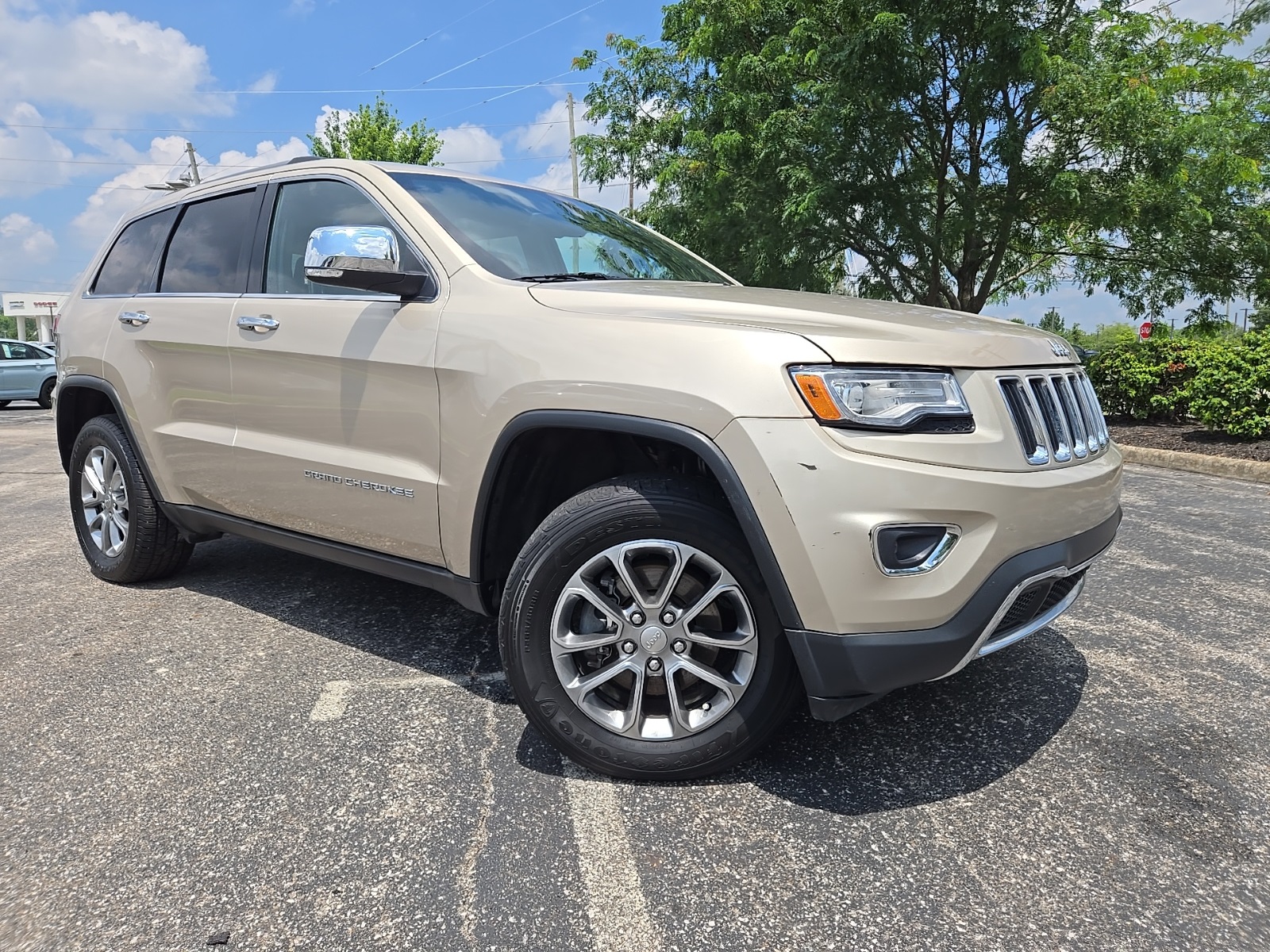 used 2014 Jeep Grand Cherokee car, priced at $11,500