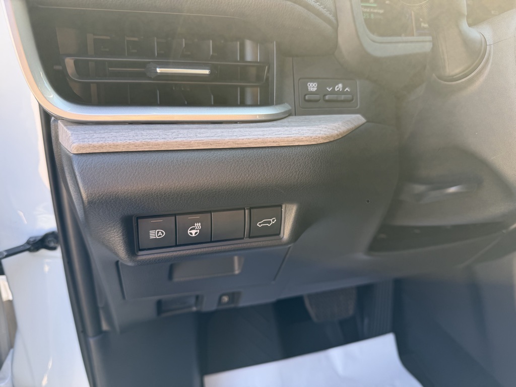 used 2025 Toyota Grand Highlander car, priced at $50,903