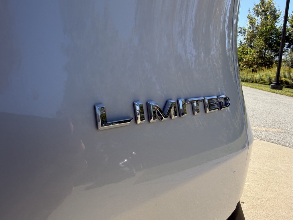 used 2025 Toyota Grand Highlander car, priced at $50,903