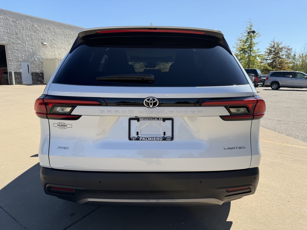 used 2025 Toyota Grand Highlander car, priced at $50,903