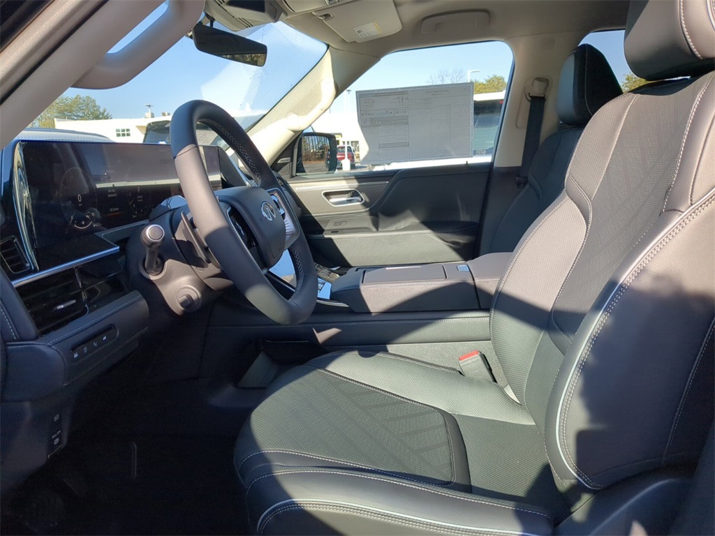new 2025 INFINITI QX80 car, priced at $87,500