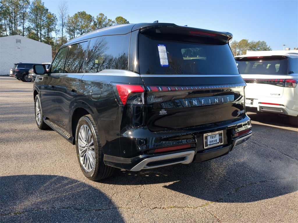 new 2025 INFINITI QX80 car, priced at $87,500