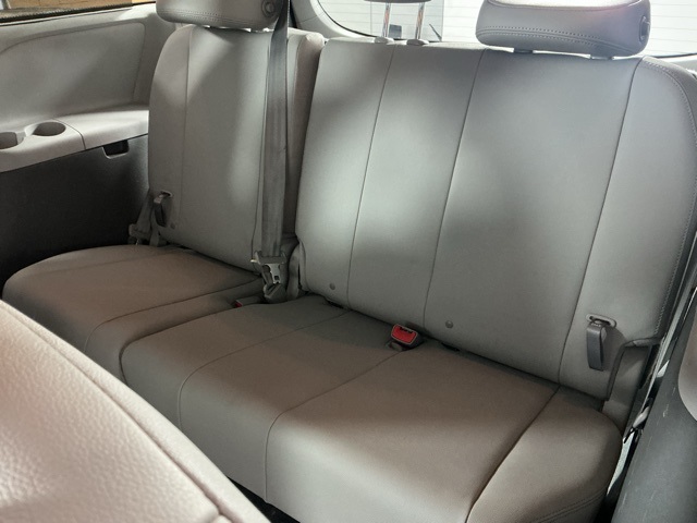 used 2020 Toyota Sienna car, priced at $34,077