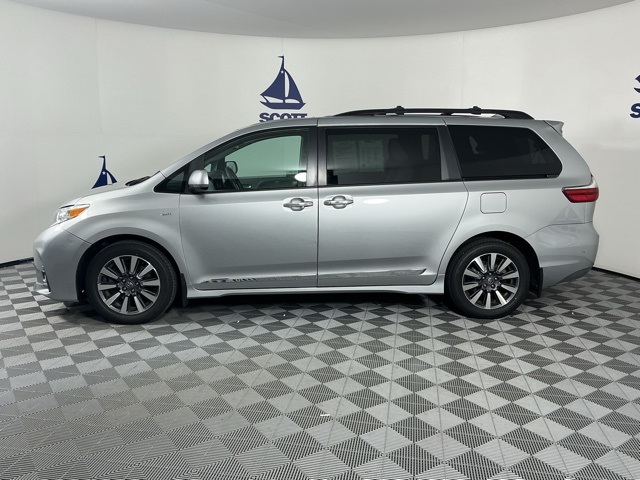 used 2020 Toyota Sienna car, priced at $34,077