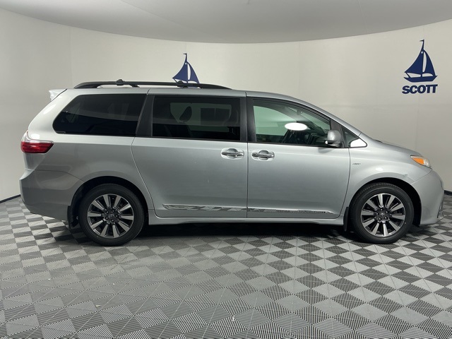 used 2020 Toyota Sienna car, priced at $34,077