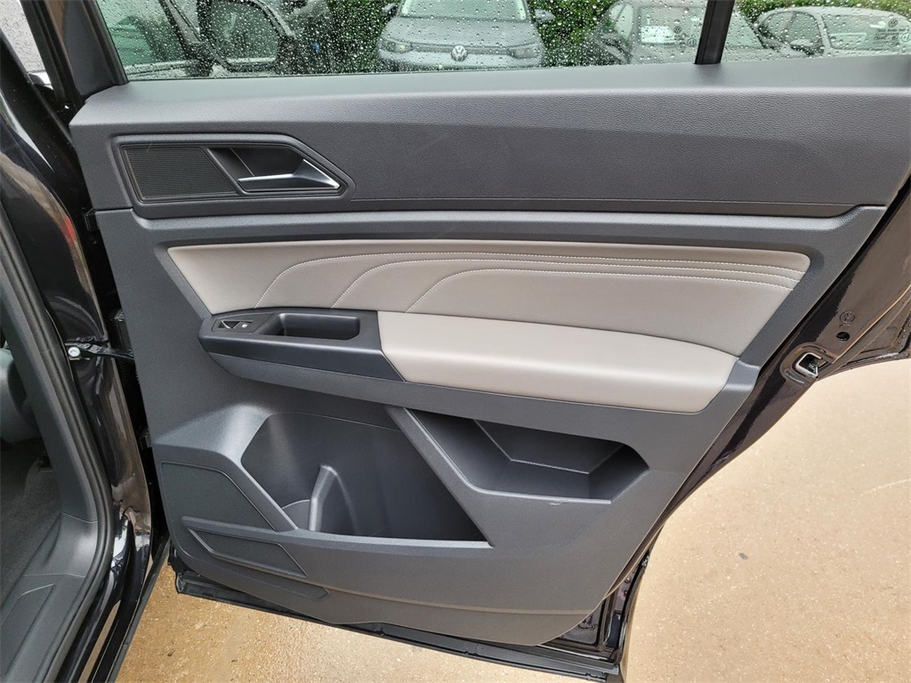 used 2021 Volkswagen Atlas Cross Sport car, priced at $24,514