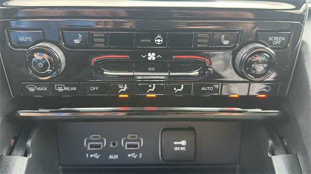 new 2025 Jeep Grand Cherokee car, priced at $48,340
