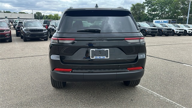 new 2025 Jeep Grand Cherokee car, priced at $48,340