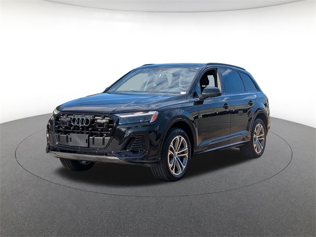 new 2026 Audi Q7 car, priced at $68,140