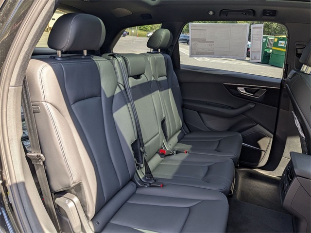 new 2026 Audi Q7 car, priced at $68,140