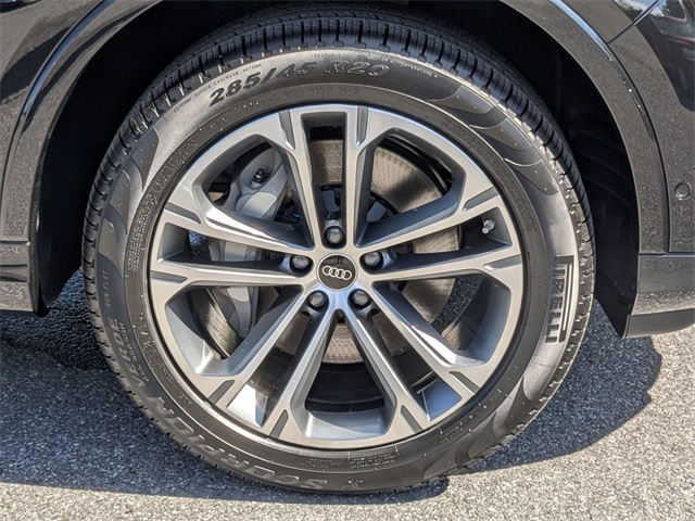 new 2026 Audi Q7 car, priced at $68,140