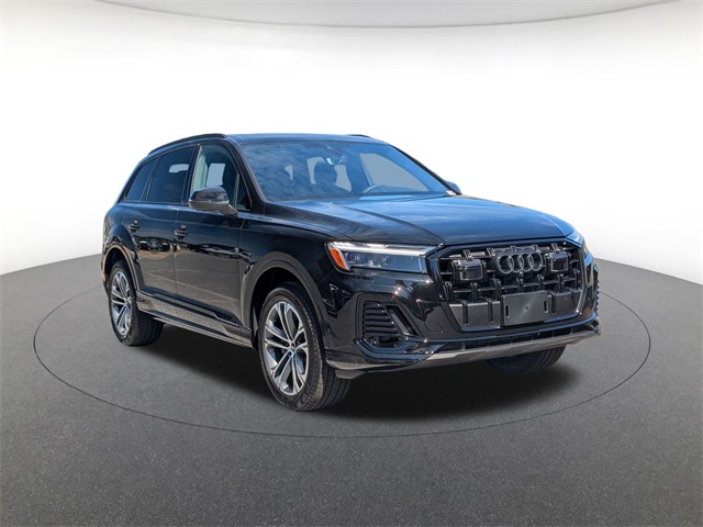 new 2026 Audi Q7 car, priced at $68,140