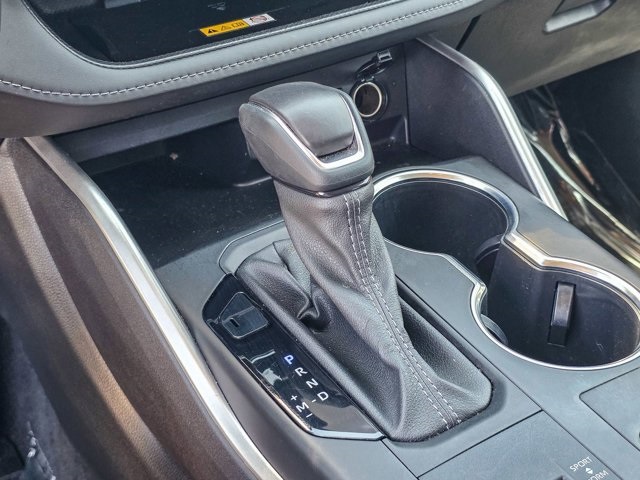 used 2023 Toyota Highlander car, priced at $38,692