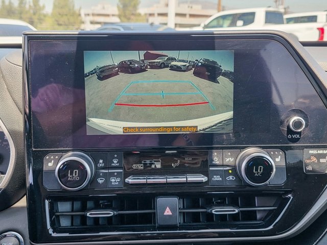 used 2023 Toyota Highlander car, priced at $38,692
