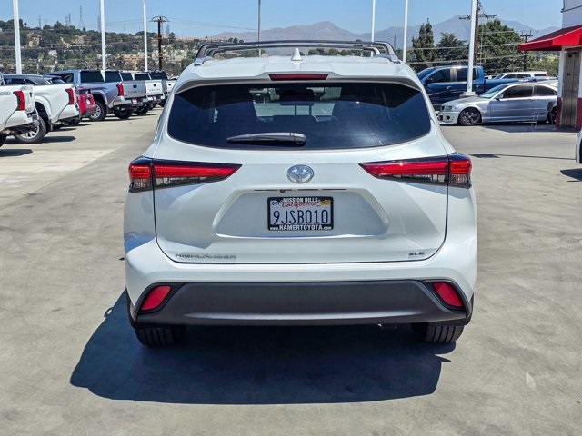 used 2023 Toyota Highlander car, priced at $38,692