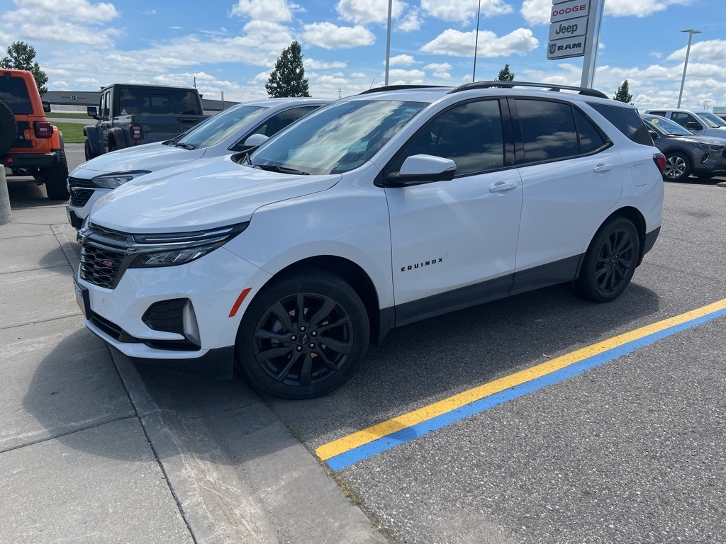 used 2023 Chevrolet Equinox car, priced at $28,000