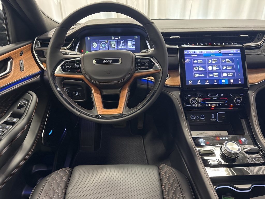 new 2025 Jeep Grand Cherokee L car, priced at $65,896