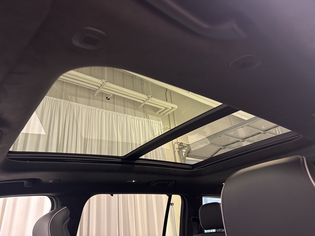 new 2025 Jeep Grand Cherokee L car, priced at $65,896