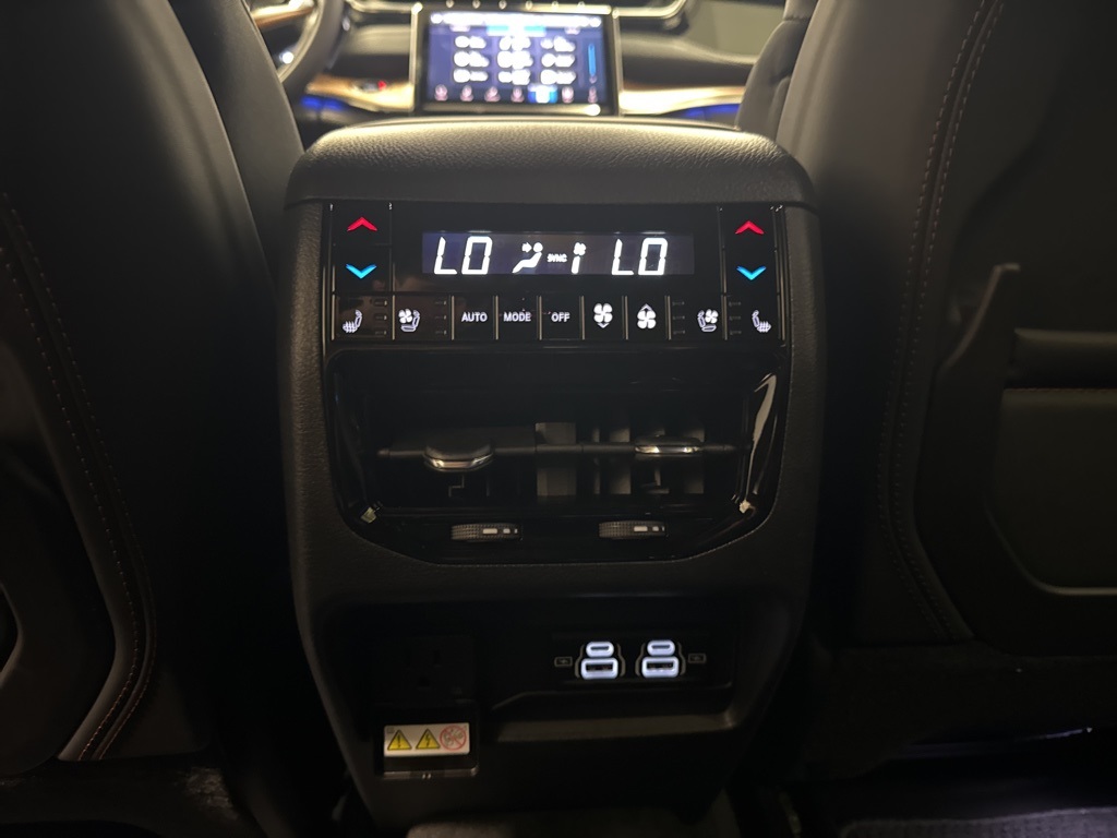 new 2025 Jeep Grand Cherokee L car, priced at $65,896