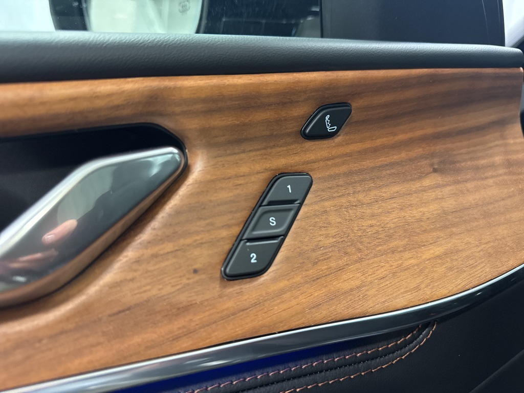 new 2025 Jeep Grand Cherokee L car, priced at $65,896