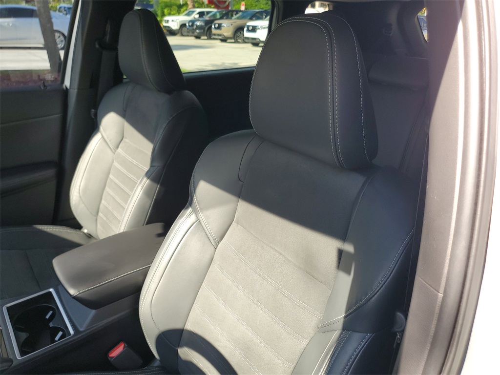 used 2022 Mitsubishi Outlander car, priced at $19,489