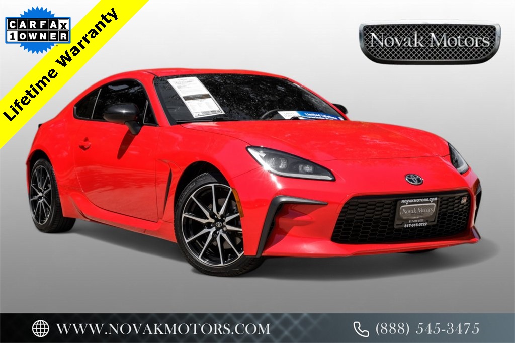 used 2023 Toyota GR86 car, priced at $30,559