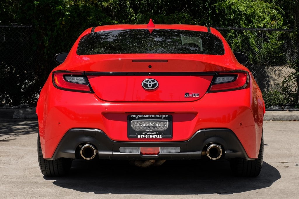 used 2023 Toyota GR86 car, priced at $29,895