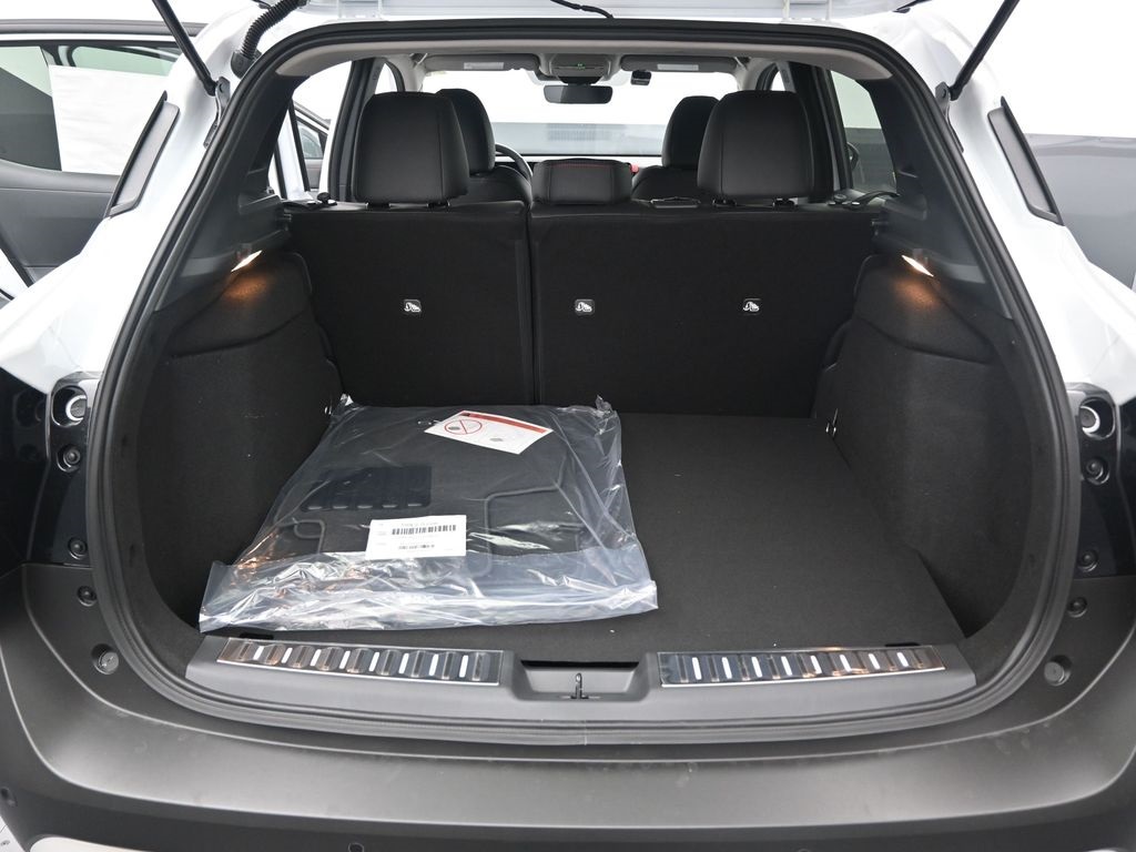 new 2026 Nissan Kicks car, priced at $29,930