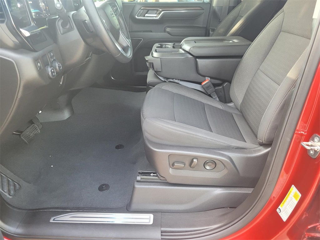 used 2024 Chevrolet Silverado 1500 car, priced at $38,549