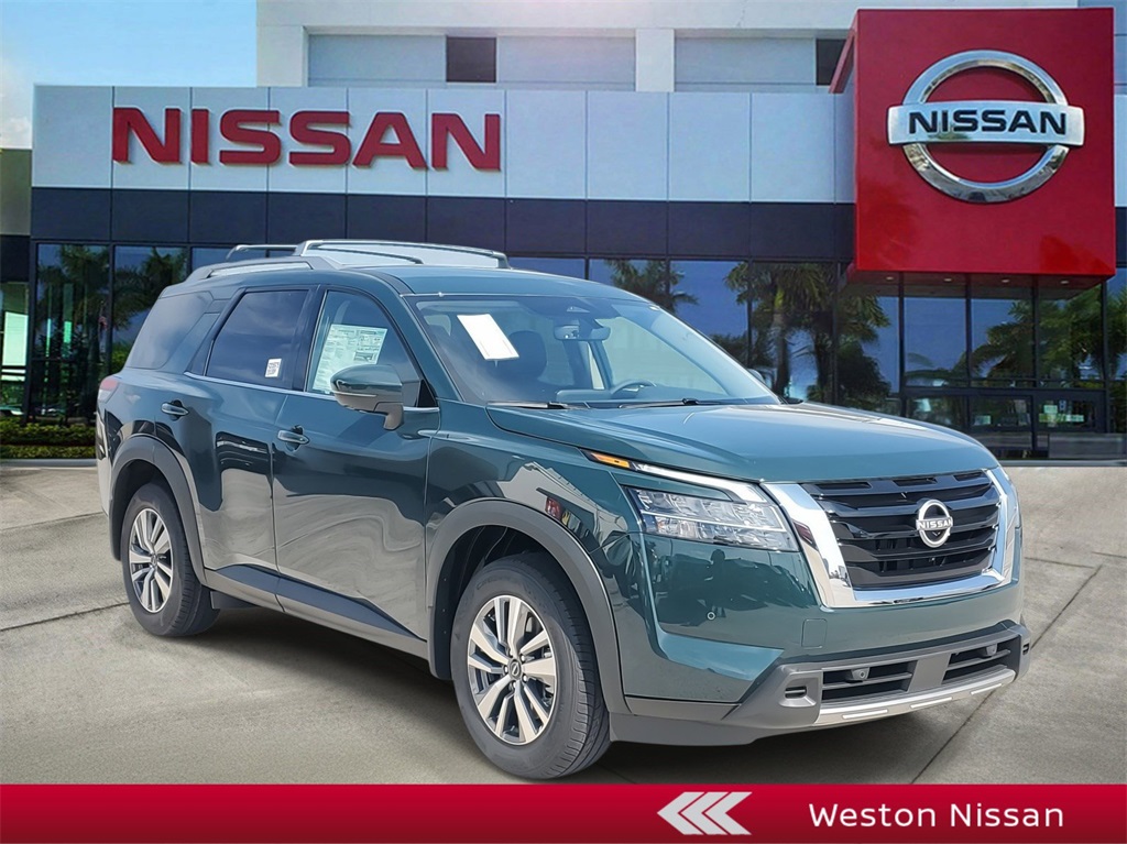 new 2025 Nissan Pathfinder car, priced at $40,568