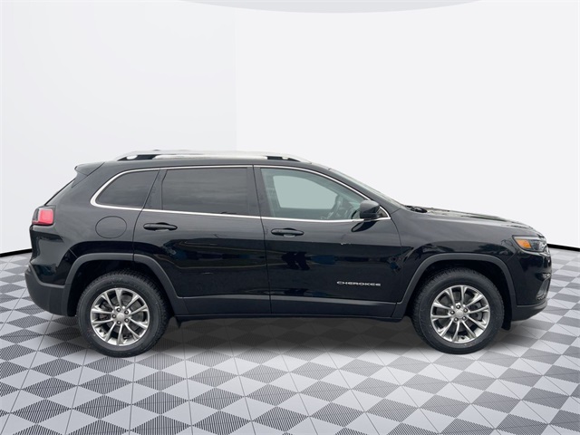 used 2019 Jeep Cherokee car, priced at $15,911