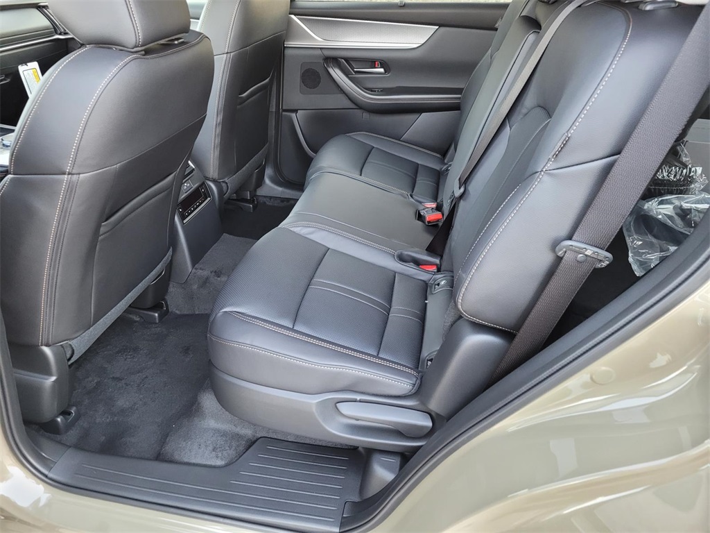 new 2026 Mazda CX-70 car, priced at $44,675