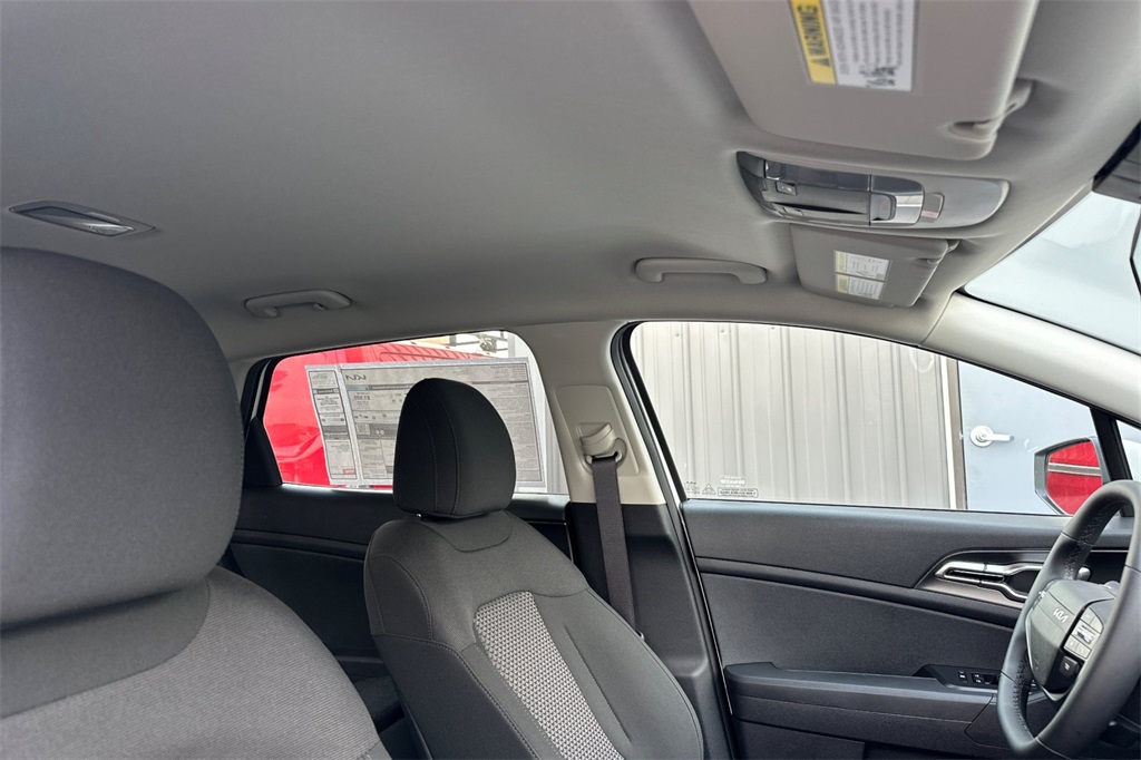 new 2026 Kia Sportage Hybrid car, priced at $33,009