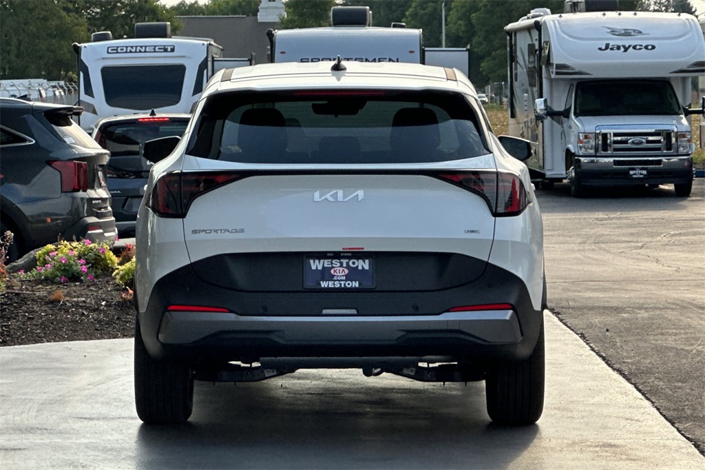 new 2026 Kia Sportage Hybrid car, priced at $33,009