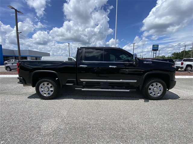 used 2024 Chevrolet Silverado 2500HD car, priced at $76,005