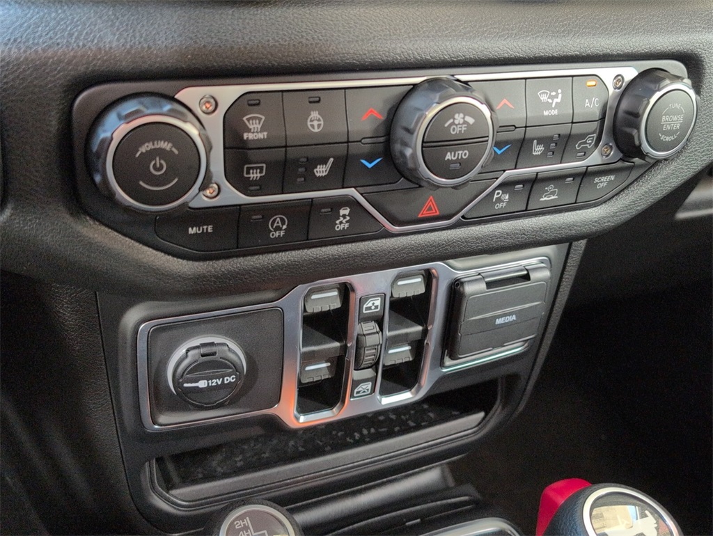 new 2025 Jeep Wrangler car, priced at $48,160