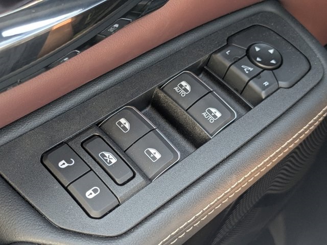 new 2025 Ram 1500 car, priced at $71,260