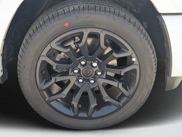 new 2025 Ram 1500 car, priced at $71,260