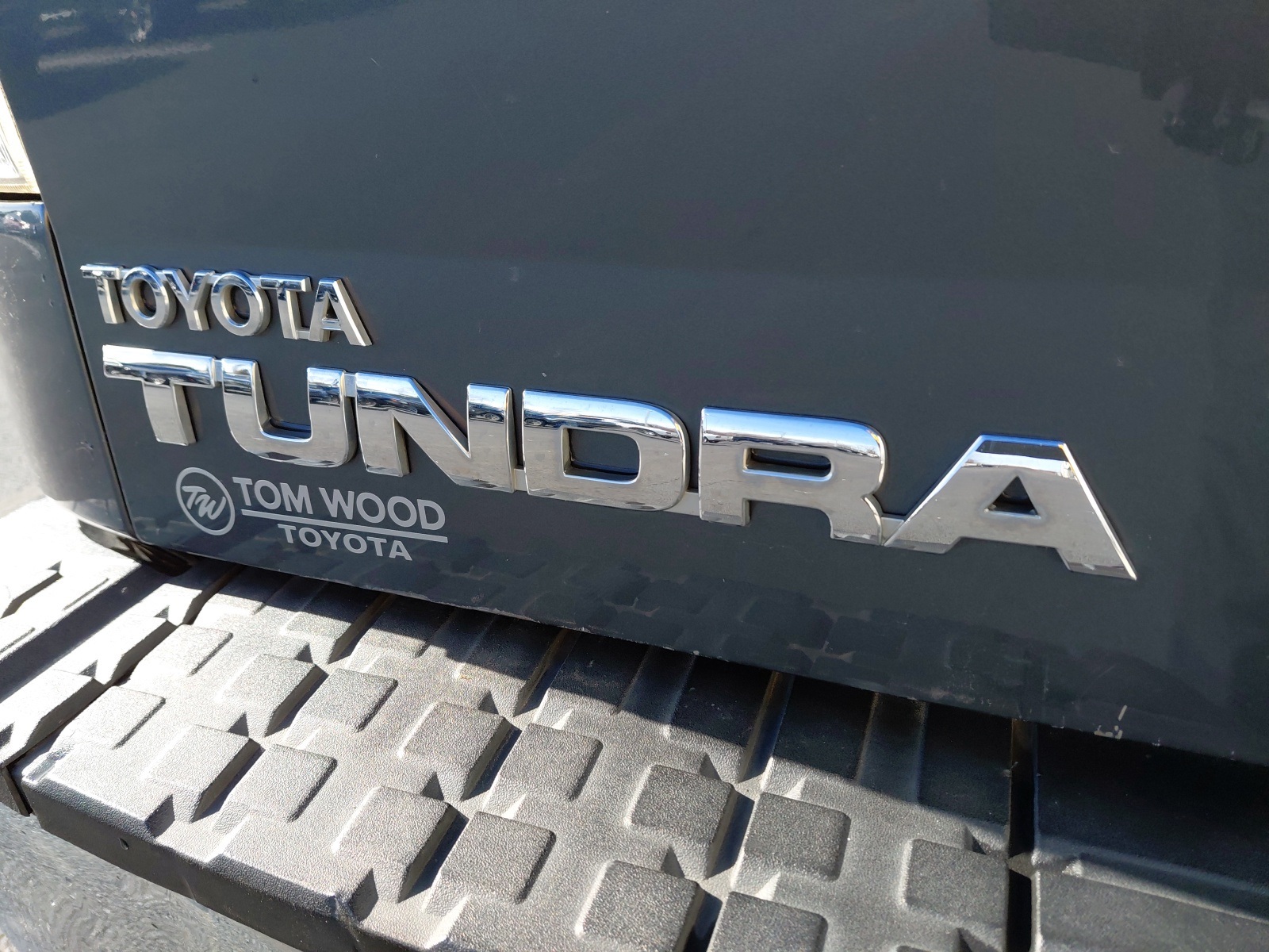 used 2010 Toyota Tundra car, priced at $16,226