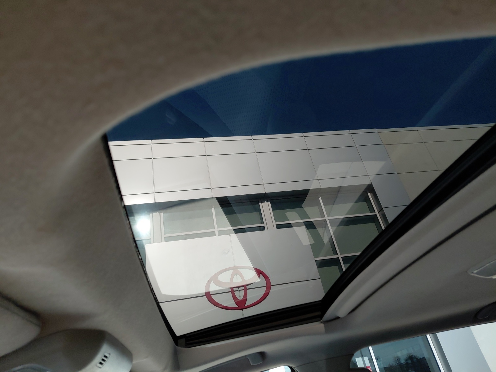 used 2010 Toyota Tundra car, priced at $16,226