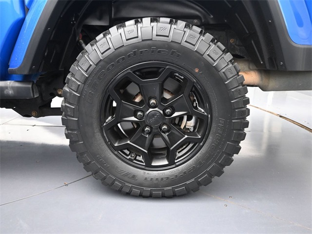 used 2021 Jeep Gladiator car, priced at $29,948