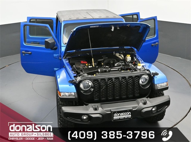 used 2021 Jeep Gladiator car, priced at $29,948