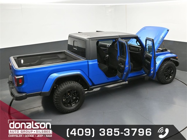 used 2021 Jeep Gladiator car, priced at $29,948