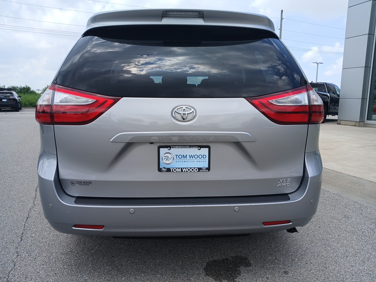 used 2016 Toyota Sienna car, priced at $18,027