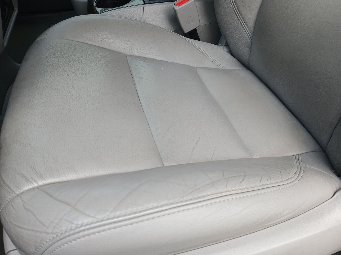 used 2016 Toyota Sienna car, priced at $18,027