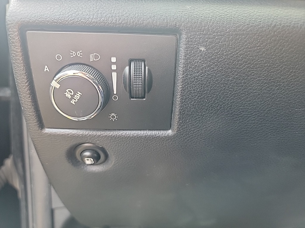used 2011 Jeep Grand Cherokee car